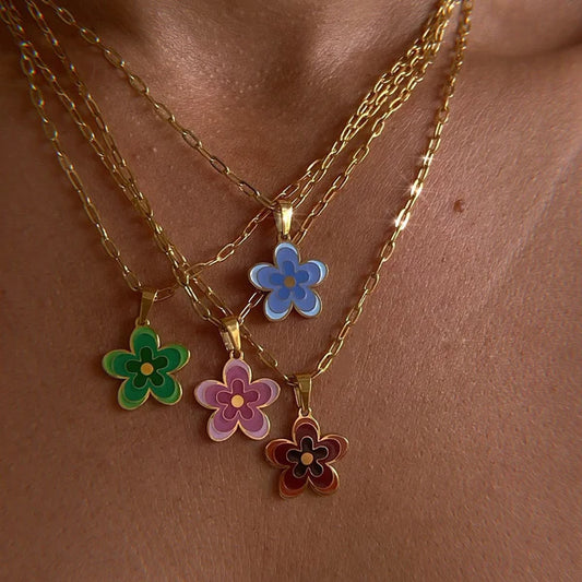 Flower Pendant Necklace