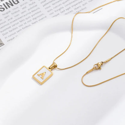 Sweet Moment Necklace